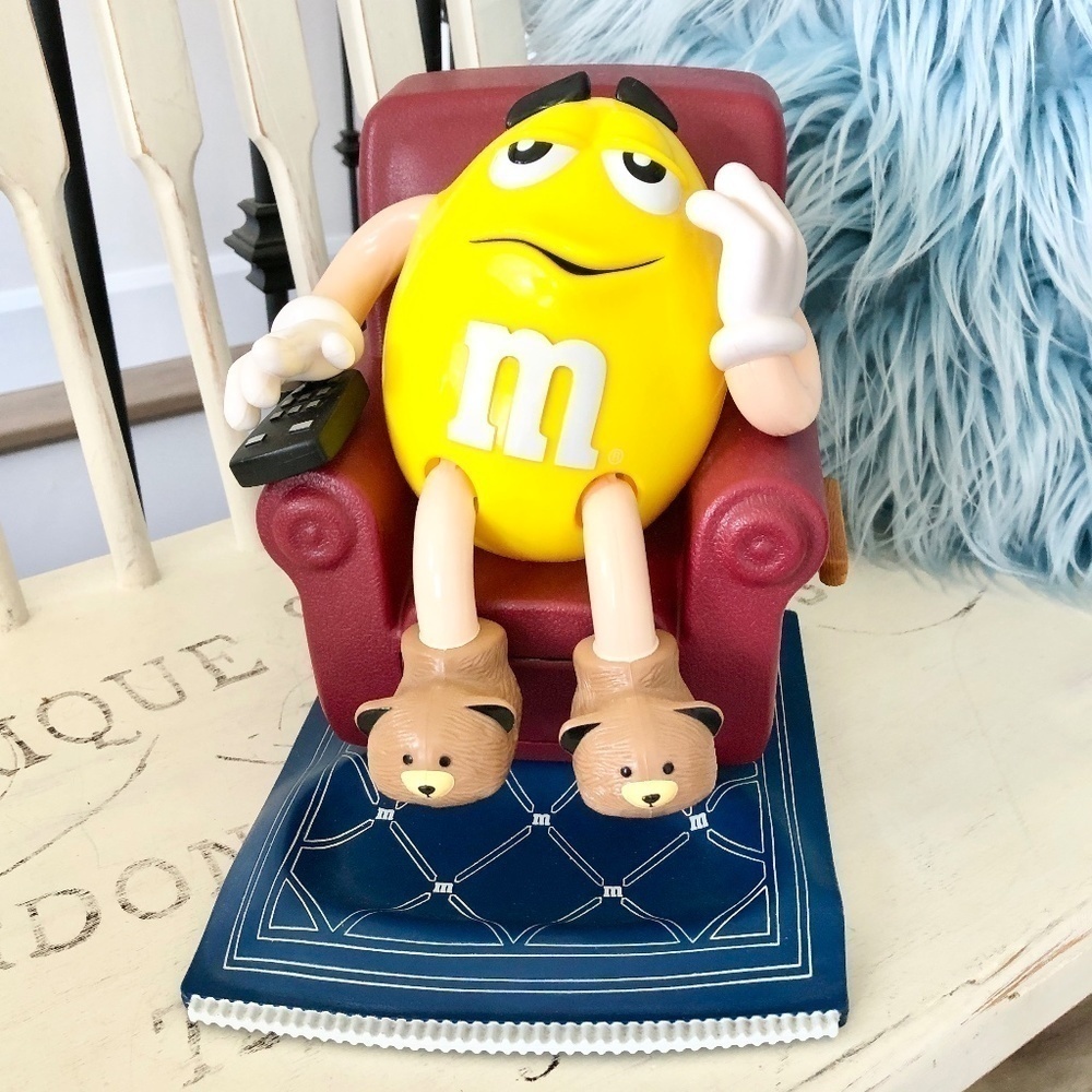 M&M, Lazy Boy, Recliner, Candy Dispenser, Vintage, 1999, Limited‎ Edition